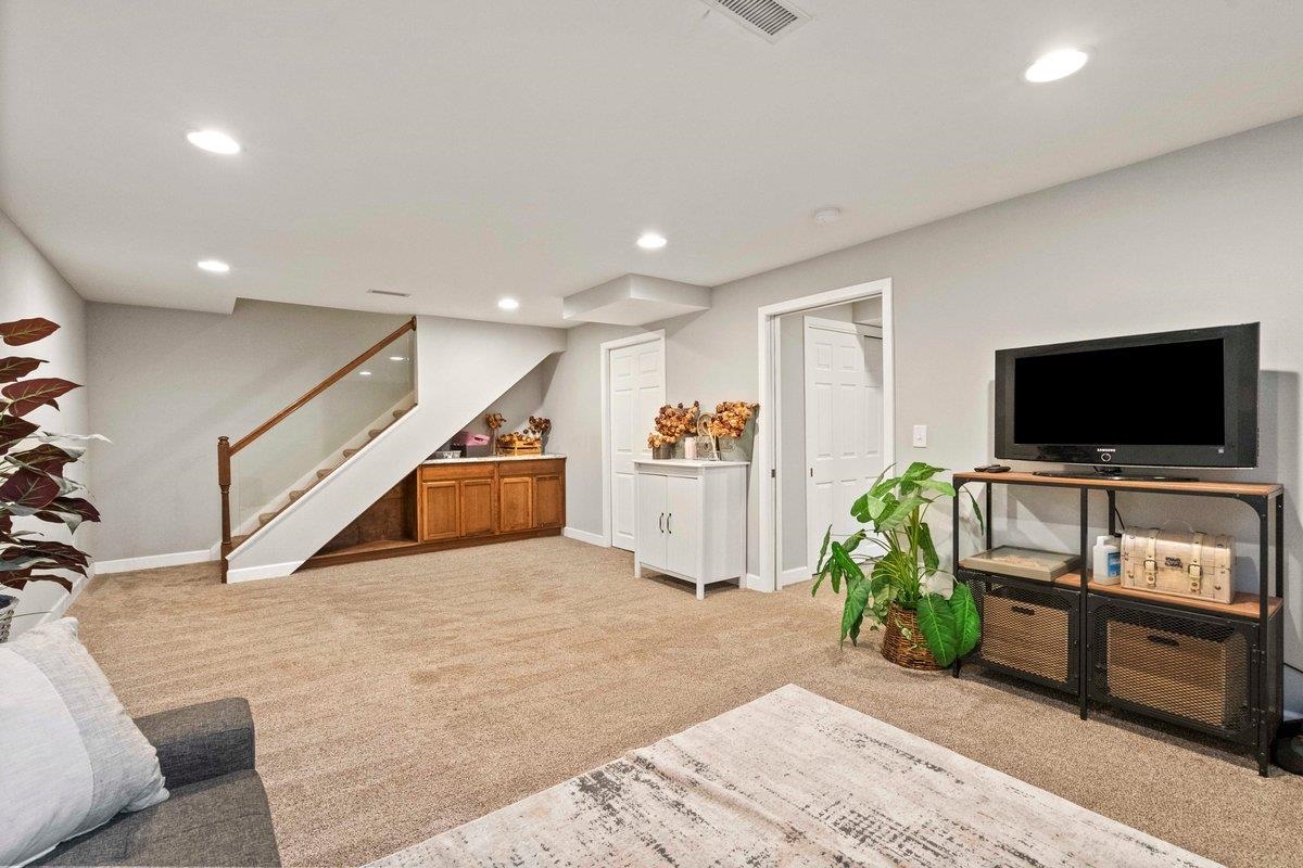 6258 Fox DeForest, WI 53532 - Photo 32 of 42