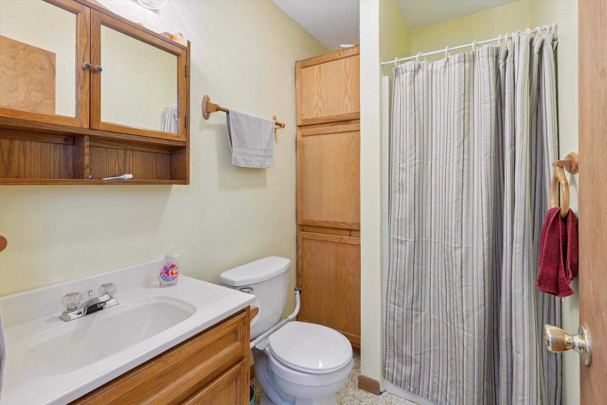 5594 South Peacock Trail Baldwin, MI 49304 - Photo 29 of 54 18-5594-S-Peacock-Trail-Baldwin-MI-49304