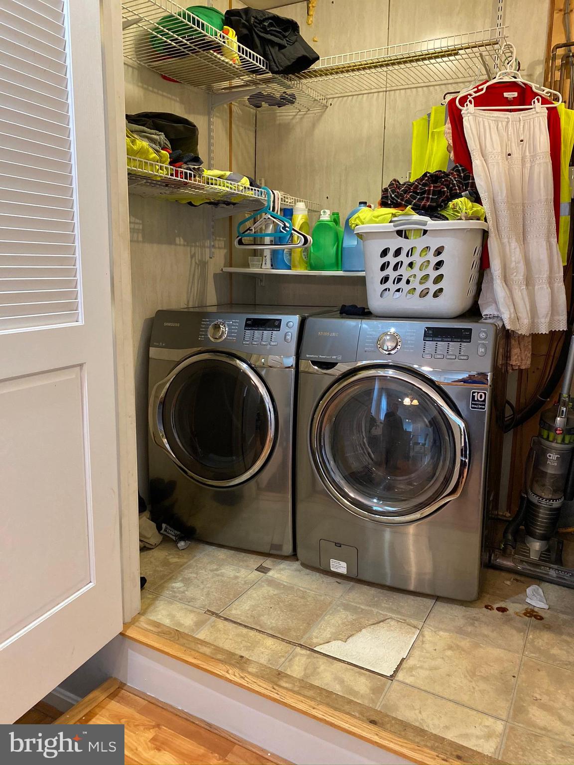 15220 Michigan Rd. Woodbridge, VA 22191 - Photo 15 of 44 Laundry