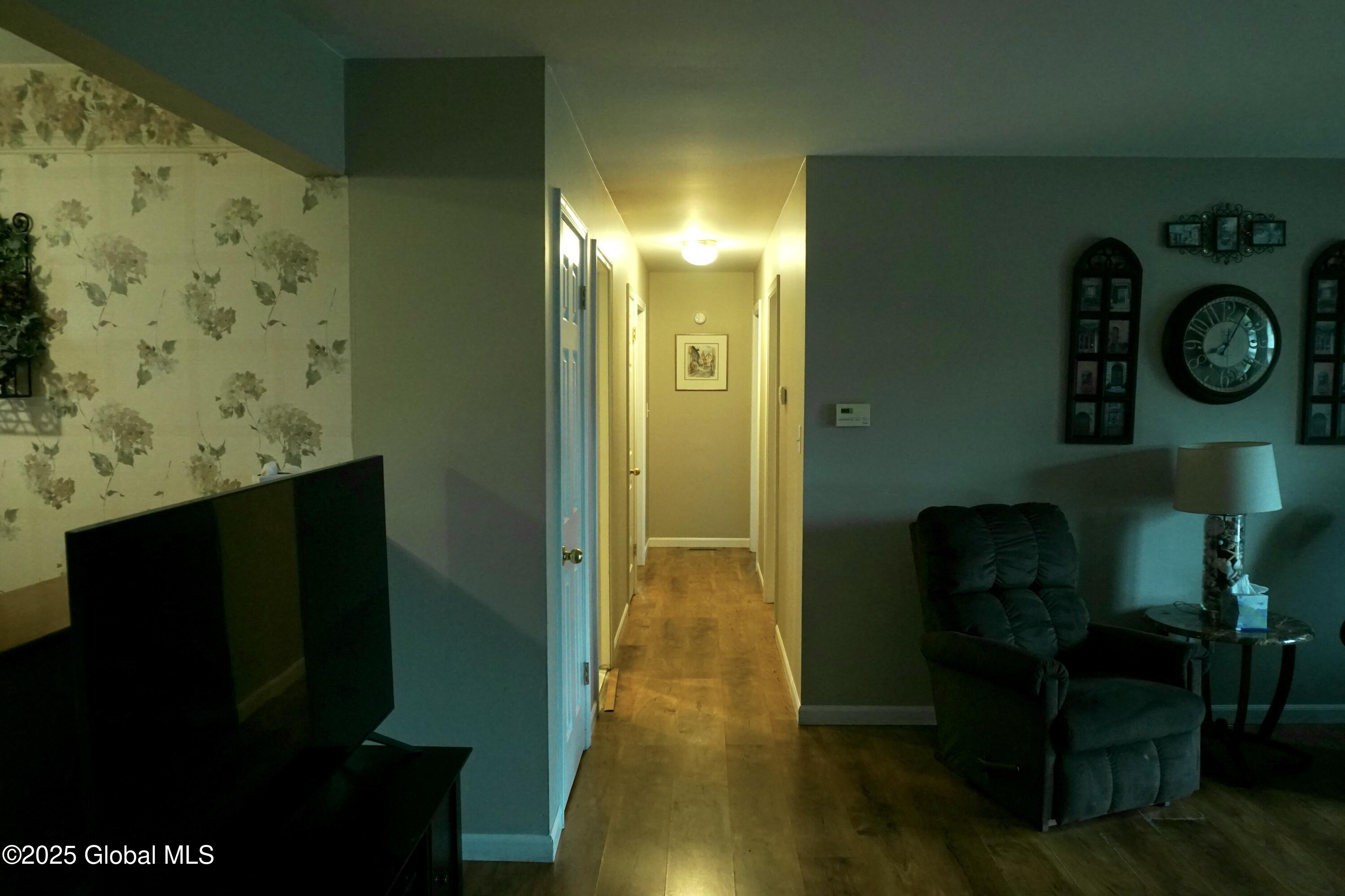 171 Consaul Road Colonie, NY 12205 - Photo 17 of 22 DSC01756