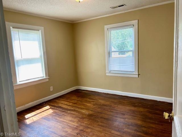 223 Friendly Avenue High Point, NC 27260 - Photo 11 of 14 Gallery Image 11