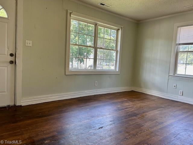 223 Friendly Avenue High Point, NC 27260 - Photo 5 of 14 Gallery Image 5