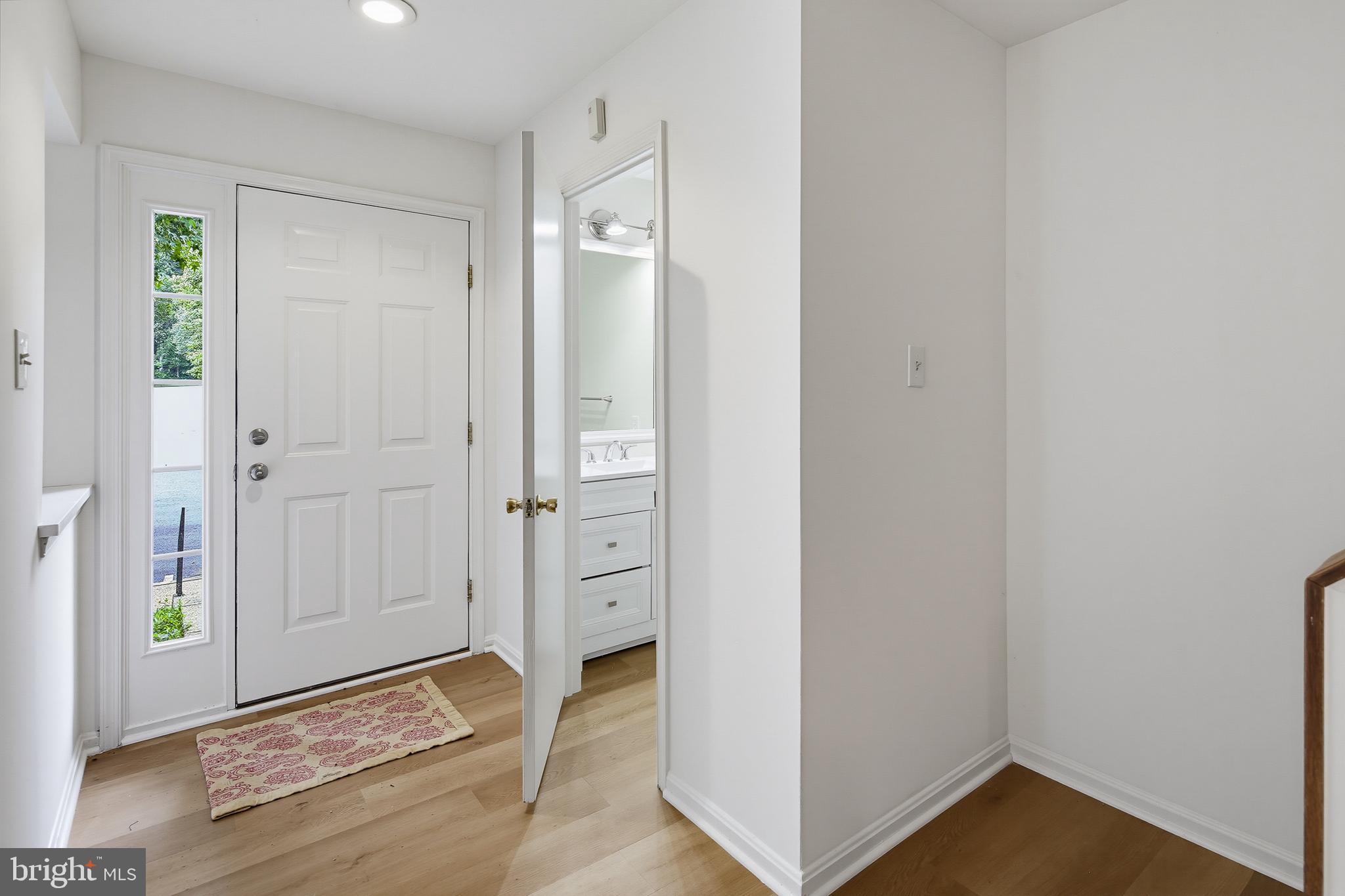 11543 Shell Flower Lane Columbia, MD 21044 - Photo 4 of 37