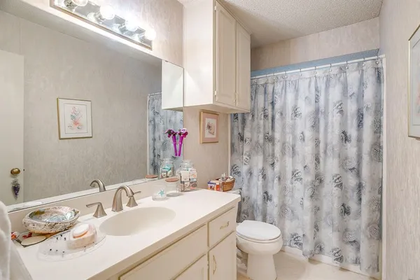 $256,900 | 1086 Rock Ridge Drive, Burleson, TX 76028
