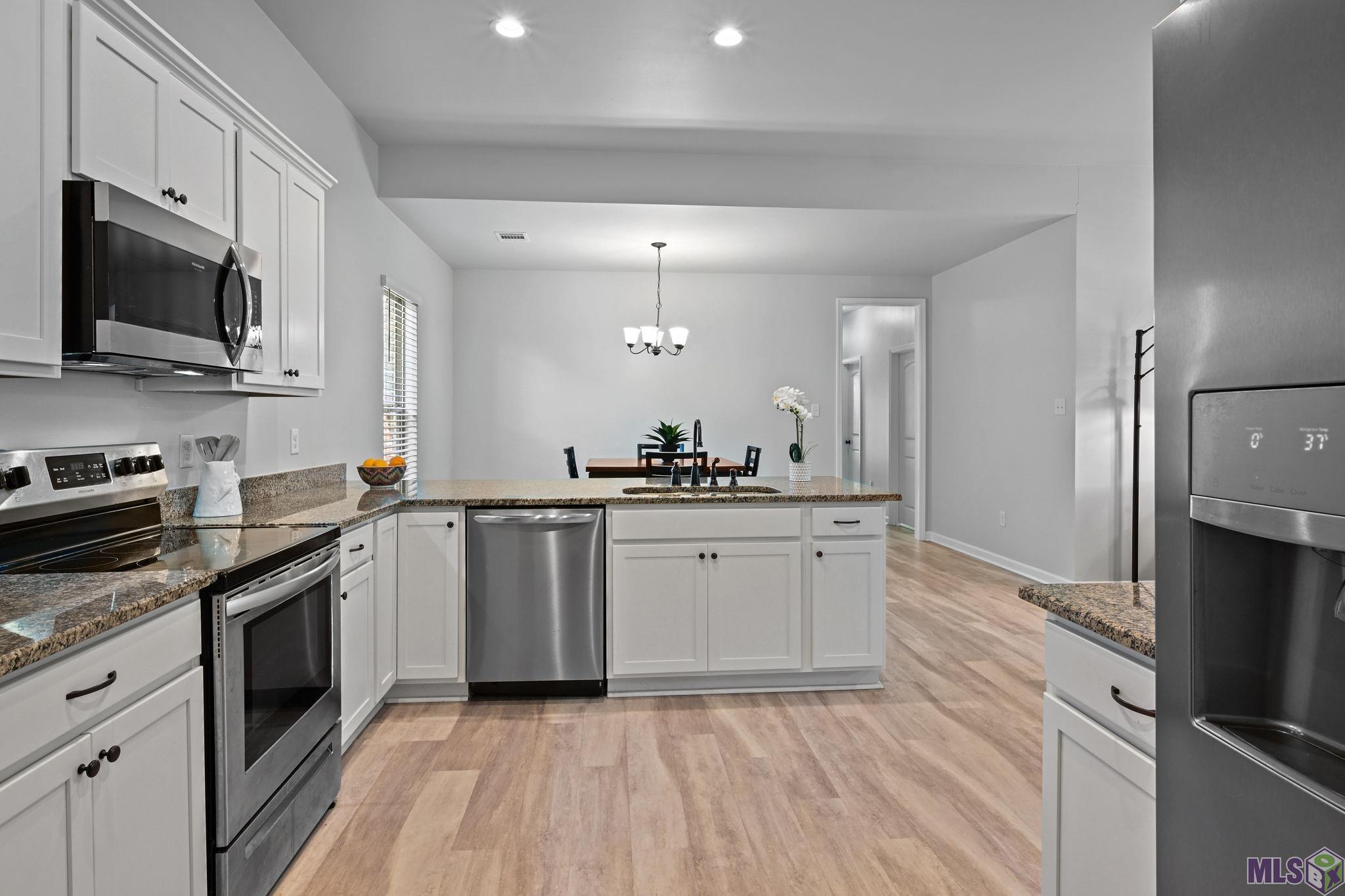 952 Gentle Wind Drive Baton Rouge, LA 70820 - Photo 8 of 15