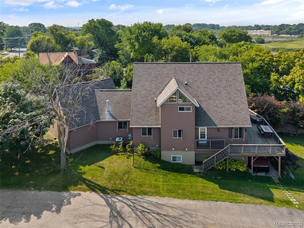 1907 Riverside Drive Port Huron, MI 48060 - Photo 42 of 58