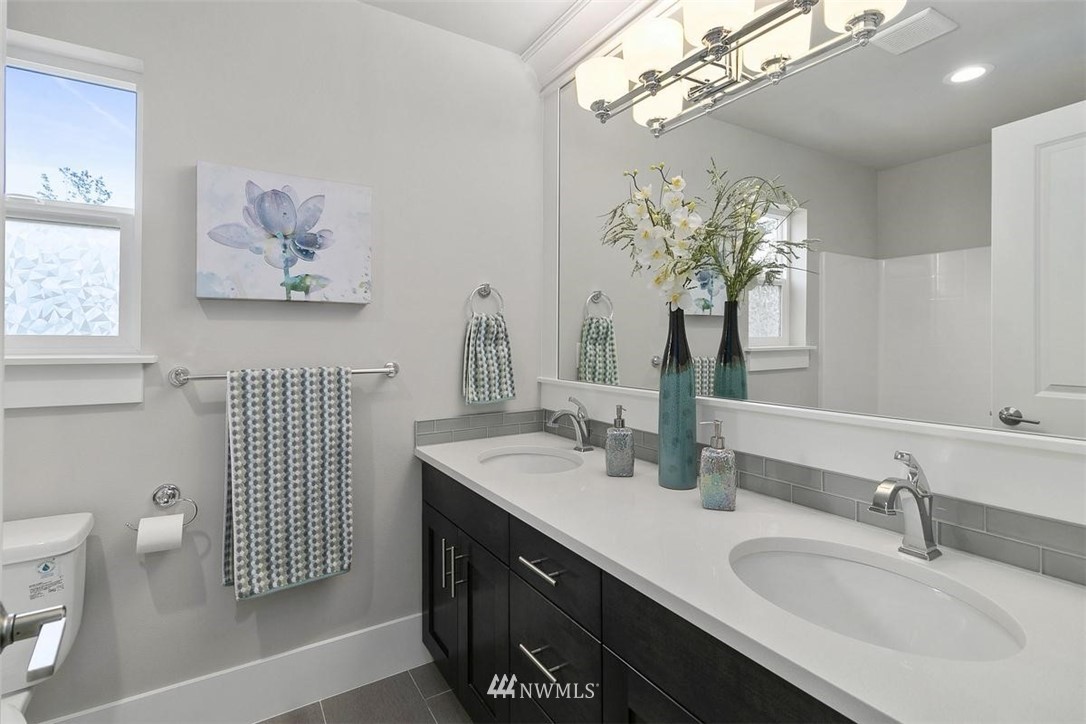 720 Wapato Place Southeast Renton, WA 98059 - Photo 18 of 32 Gallery Image 18