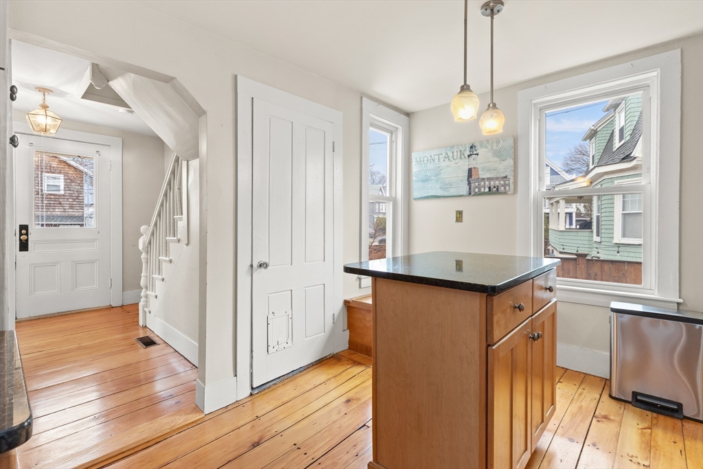 6 Elmwood Road Swampscott, MA 01907 - Photo 6 of 33 Gallery Image 6
