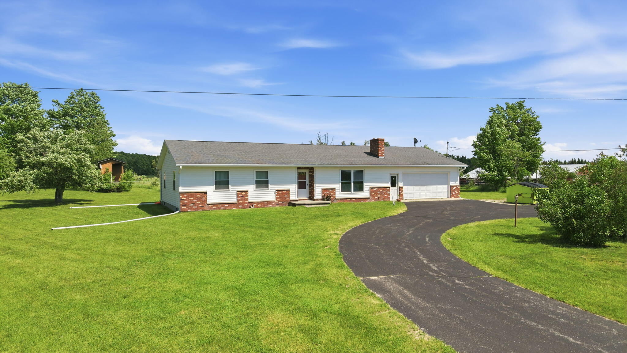 7760 South Extension Road Cheboygan, MI 49721 - Photo 1 of 48 Gallery Image 1