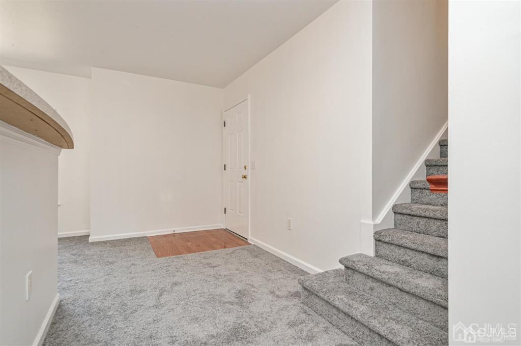 368 Rector Street, Unit 514 Perth Amboy, NJ 08861 - Photo 2 of 24 a view of entryway