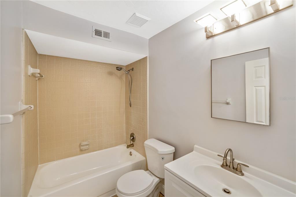 4307 Southwest 70th Terrace Gainesville, FL 32608 - Photo 15 of 31