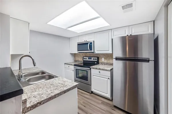 $1,500 | 4307 Southwest 70th Terrace, Gainesville, FL 32608