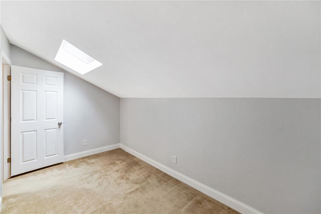 4307 Southwest 70th Terrace Gainesville, FL 32608 - Photo 7 of 31