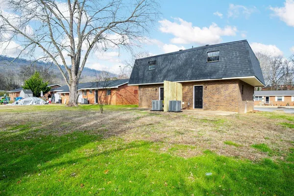 $1,095 | 3334 Gundy Drive, Unit B, Chattanooga, TN 37419