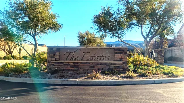 $495,000 | 45th Stw Pav Vic Street West, Unit M1, Quartz Hill, CA 93536