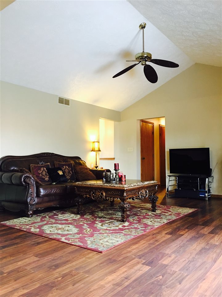 6412 Weaver Road Rockford, IL 61114 - Photo 12 of 16 Gallery Image 12
