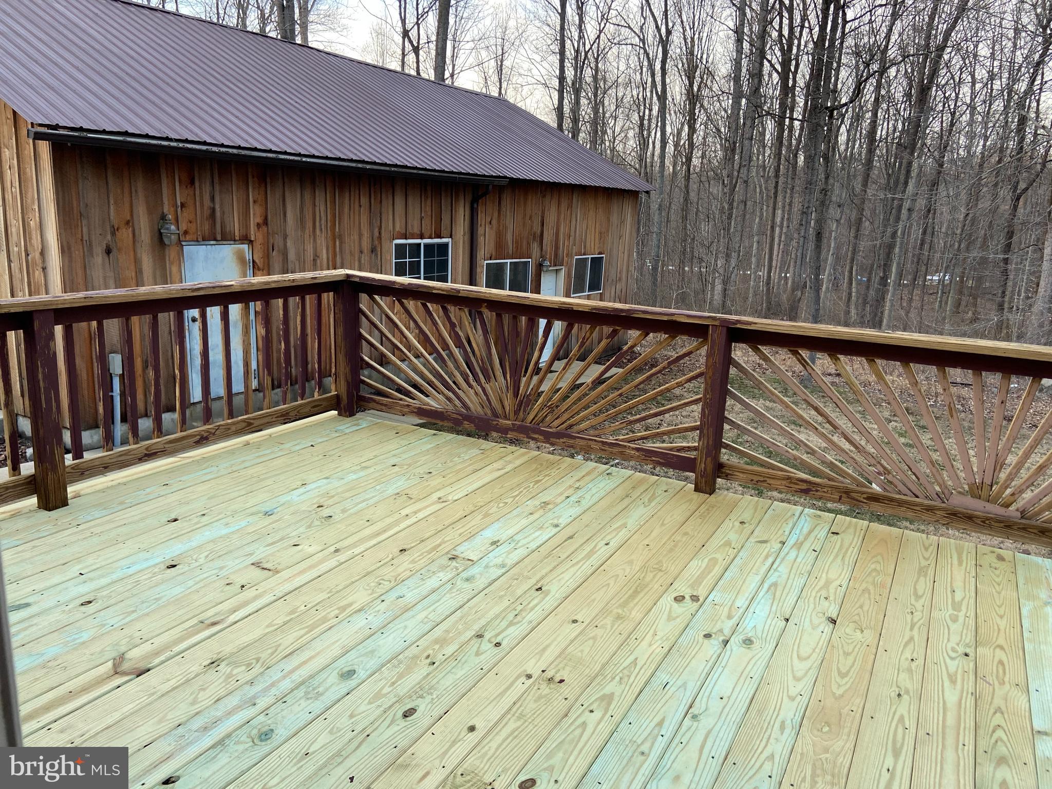 1070 Wrighton Road Lothian, MD 20711 - Photo 15 of 16 Rear Deck