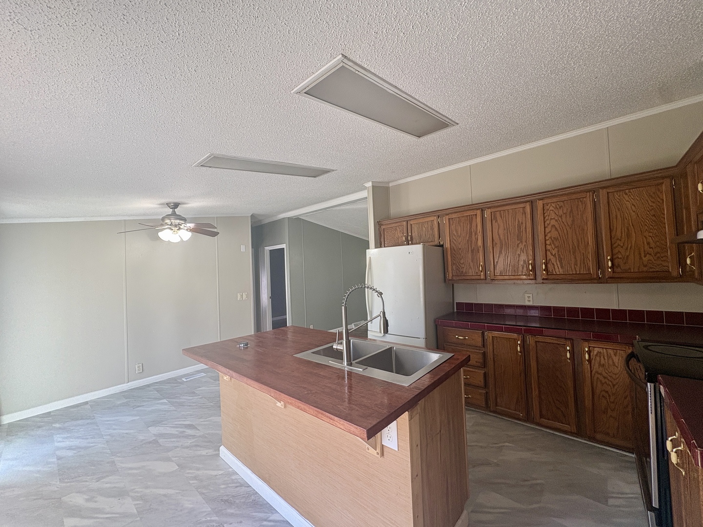 69-94 High Ridge Road Carbondale, IL 62902 - Photo 8 of 26 Gallery Image 8