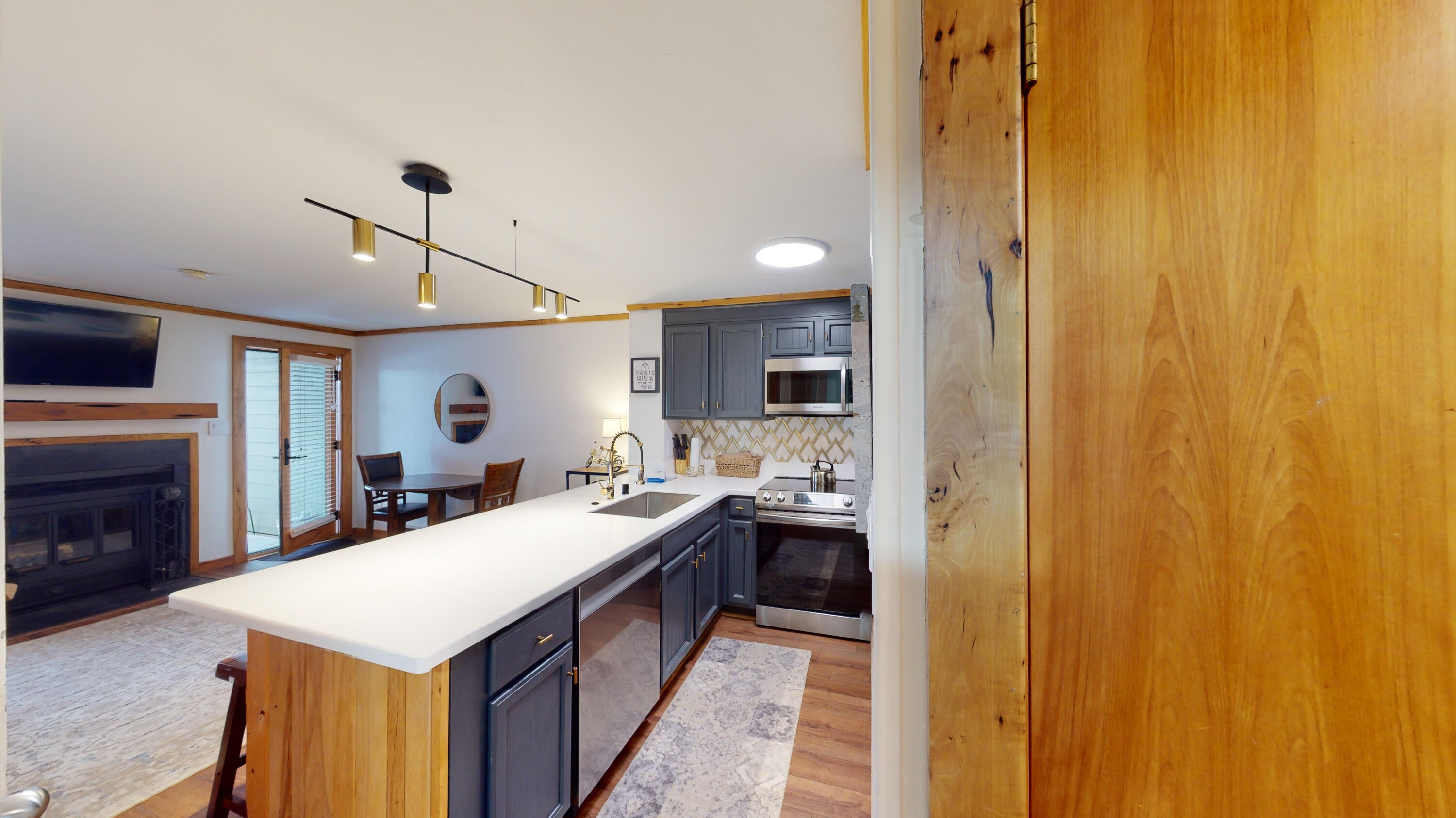 18 Powder Ridge Snowshoe, WV 26209 - Photo 7 of 21 Gallery Image 7