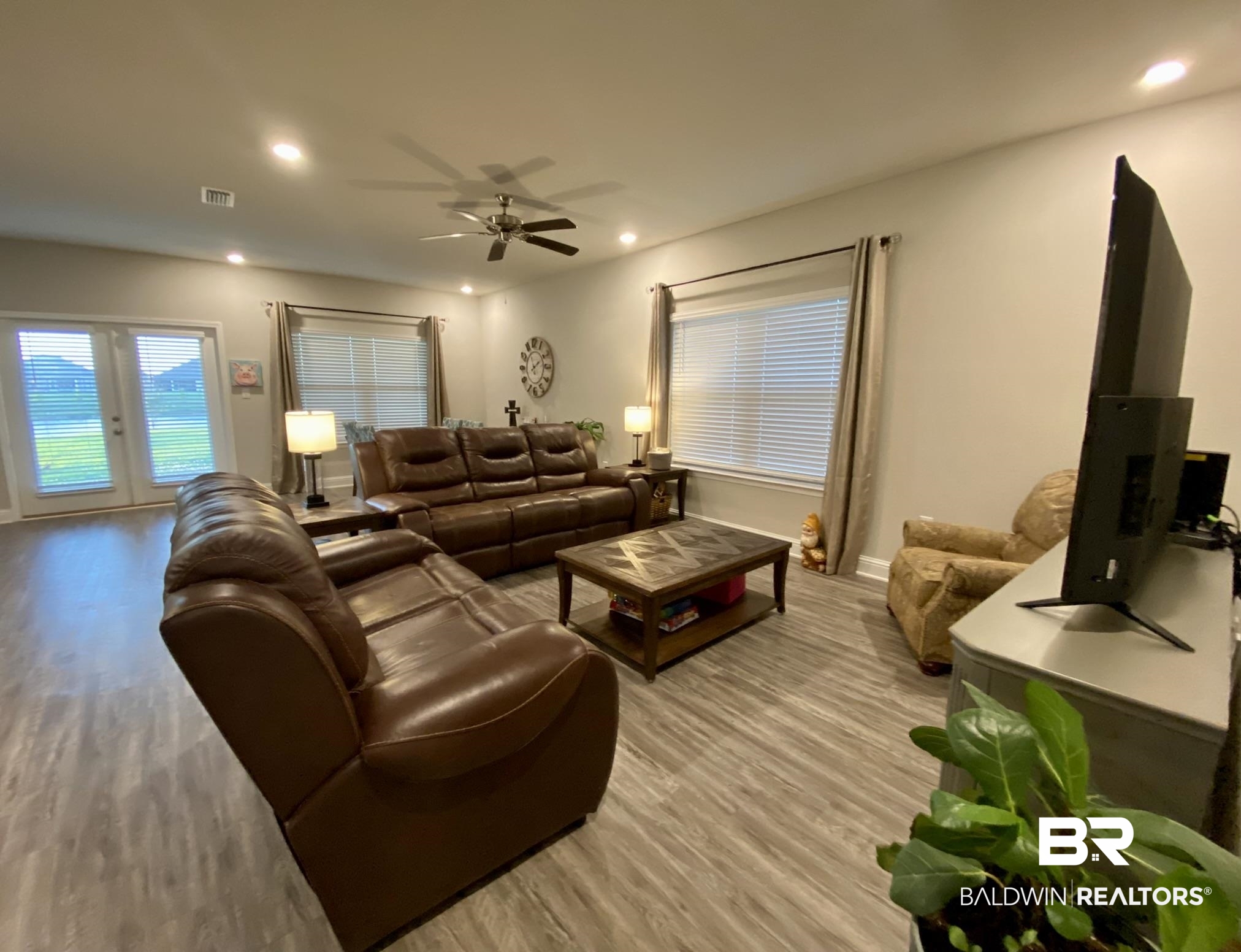9331 Swan Point Road Daphne, AL 36526 - Photo 3 of 16 Gallery Image 3