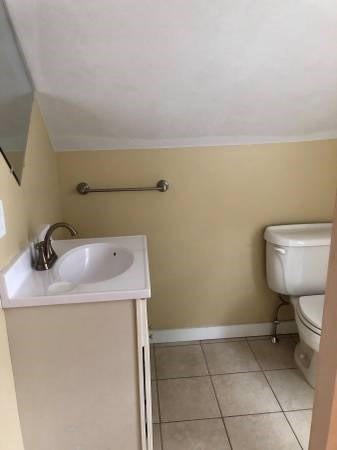 188 Belleville Road New Bedford, MA 02745 - Photo 14 of 23