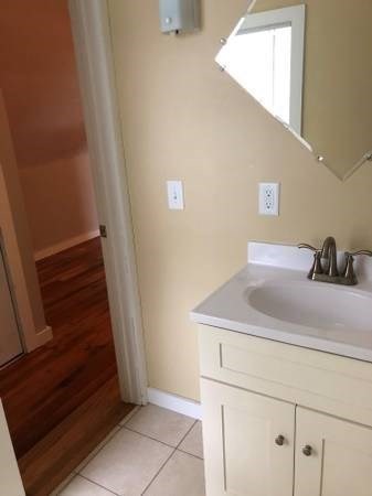 188 Belleville Road New Bedford, MA 02745 - Photo 15 of 23