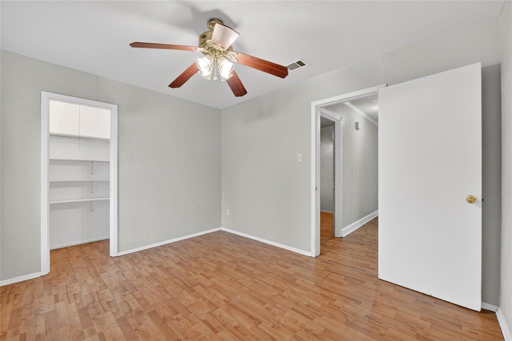910 Kerry Street Benbrook, TX 76126 - Photo 24 of 32