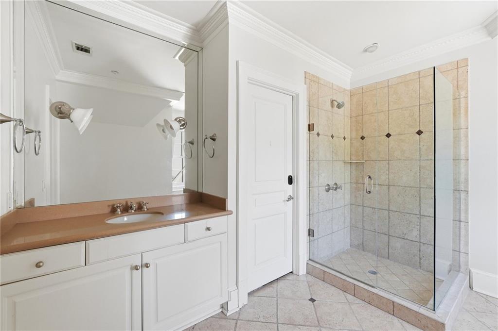 218 Londonberry Road Northwest Atlanta, GA 30327 - Photo 53 of 81
