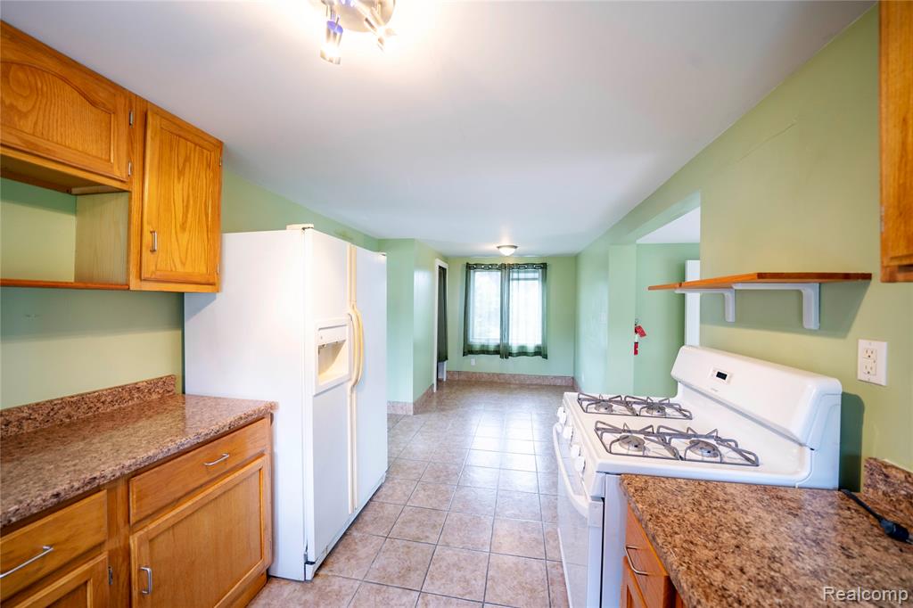 8853 Beech Daly Road Taylor, MI 48180 - Photo 13 of 34 Gallery Image 13