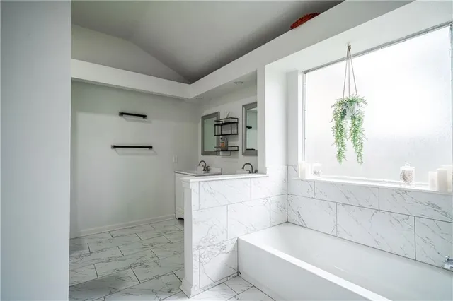 $2,100 | 3427 Timber Ridge Court, New Orleans, LA 70131