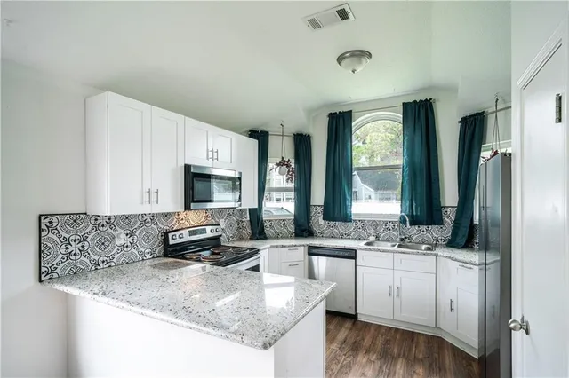 $2,100 | 3427 Timber Ridge Court, New Orleans, LA 70131