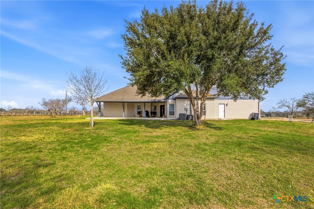 1739 Old Goliad Road Victoria, TX 77905 - Photo 36 of 47