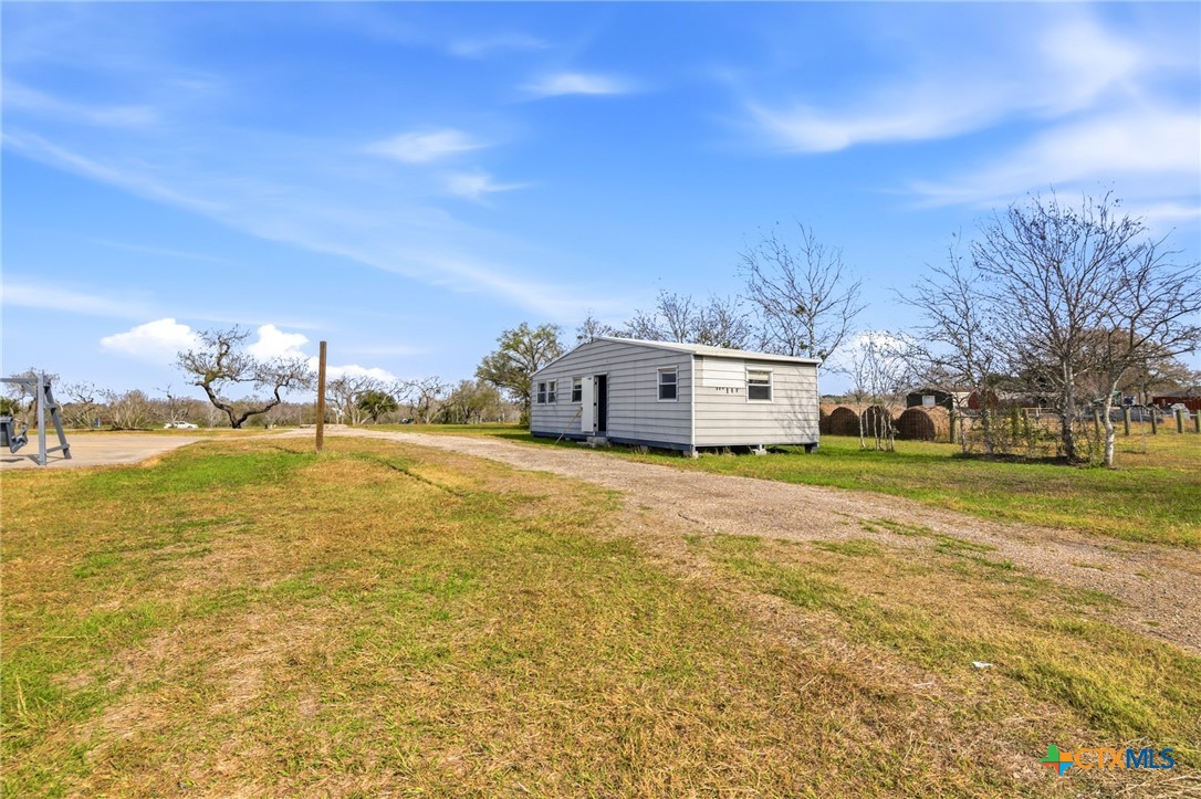1739 Old Goliad Road Victoria, TX 77905 - Photo 42 of 47