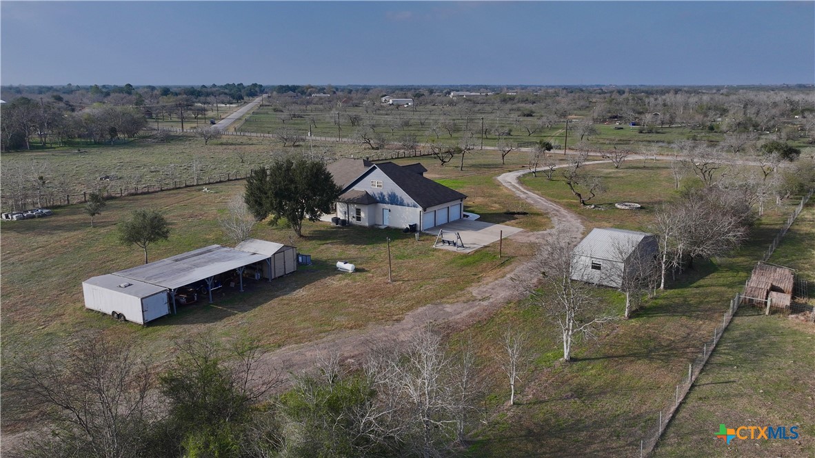 1739 Old Goliad Road Victoria, TX 77905 - Photo 8 of 47