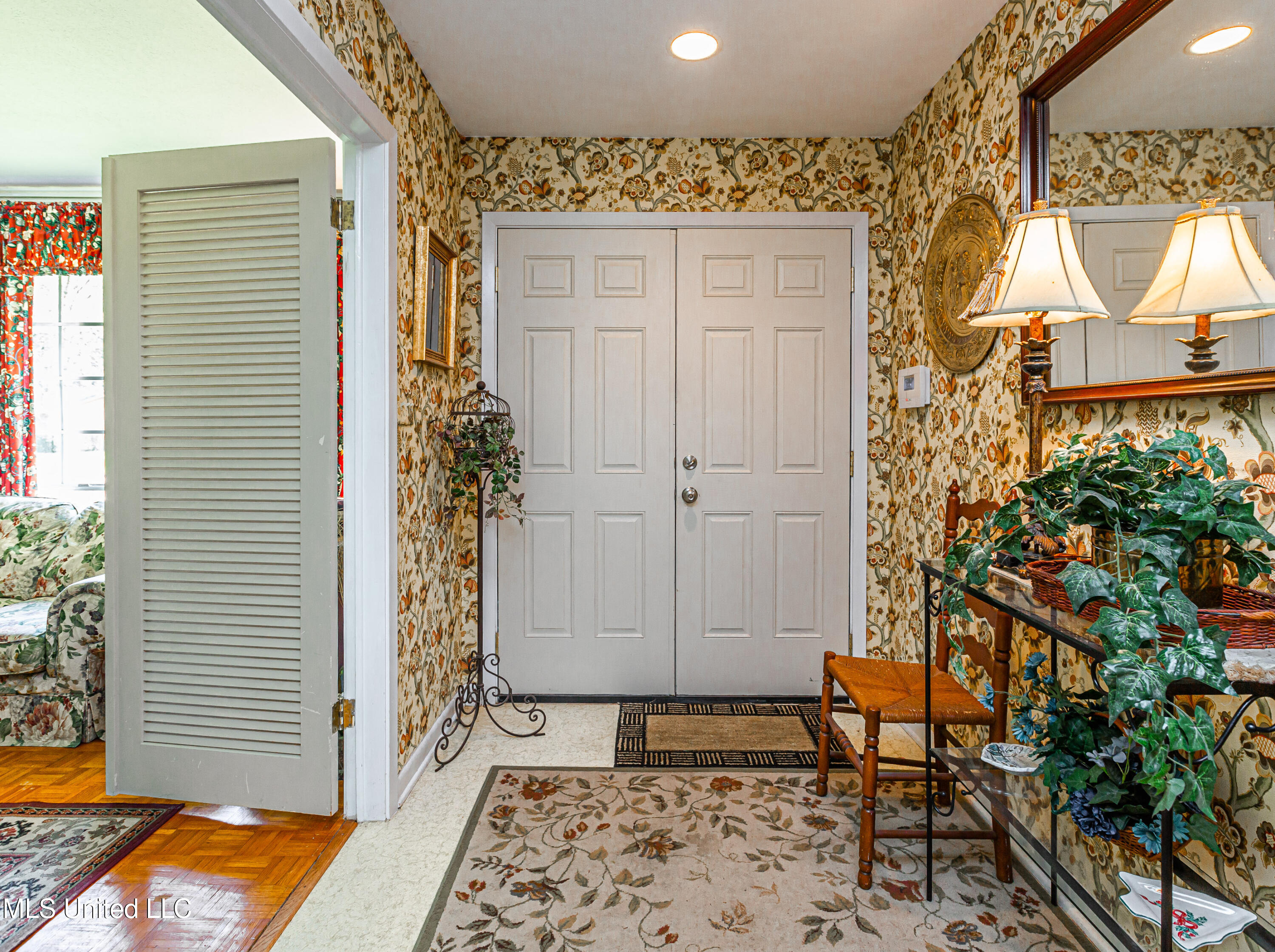 928 Briarfield Road Jackson, MS 39211 - Photo 4 of 39 V63A3837