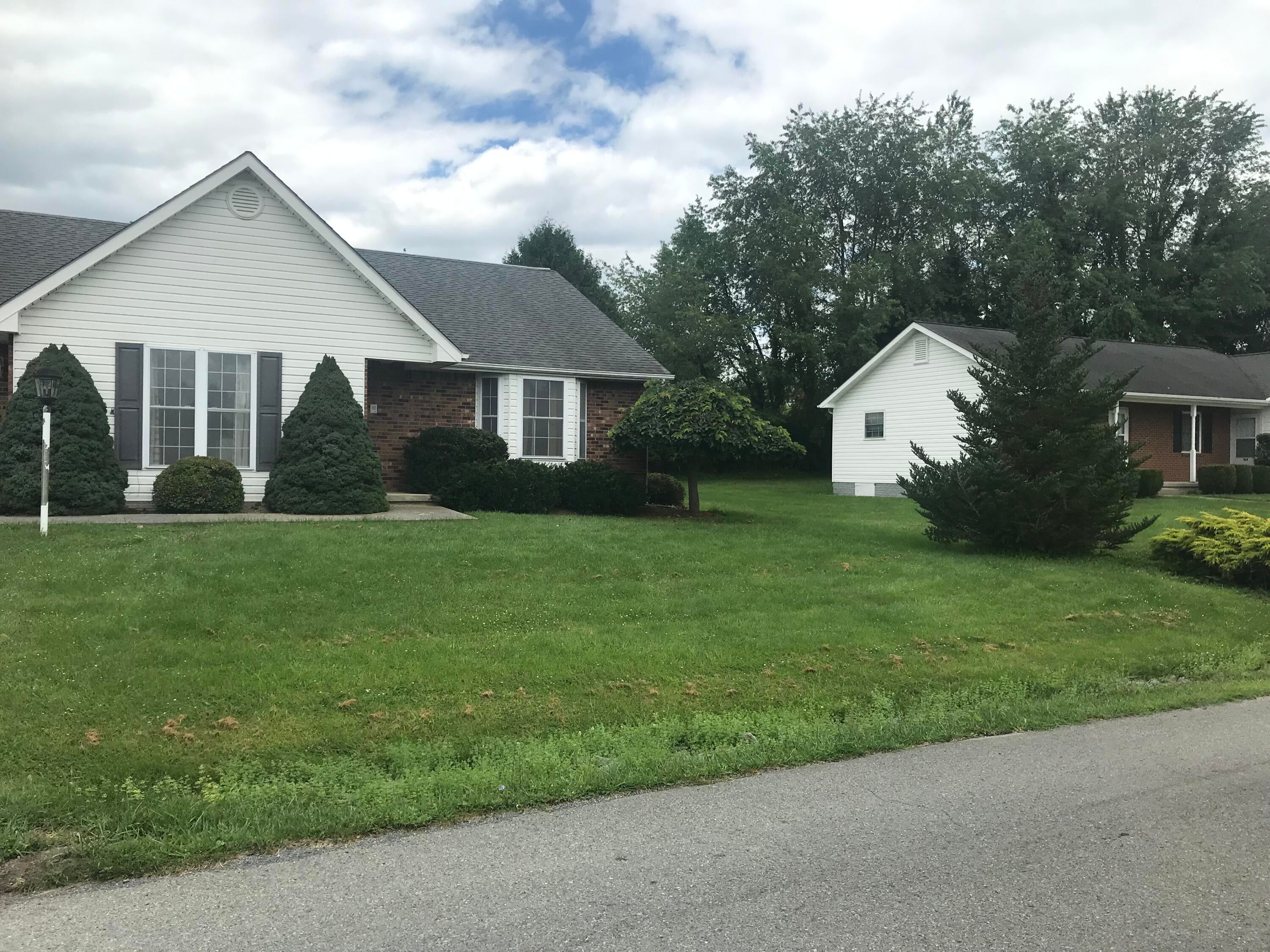 180 West Bailey Road Lewisburg, WV 24901 - Photo 2 of 35 Gallery Image 2
