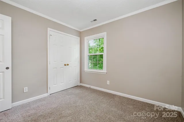 $324,900 | 7114 Kinsmore Lane, Charlotte, NC 28269