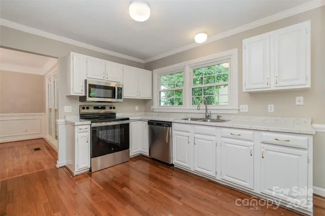 $324,900 | 7114 Kinsmore Lane, Charlotte, NC 28269