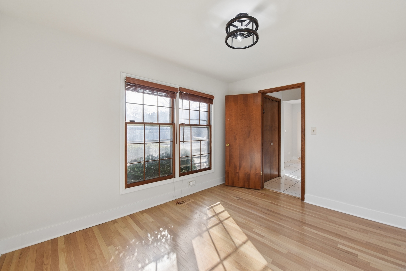 1500 Gordon Terrace Deerfield, IL 60015 - Photo 16 of 36 a view of an empty room with a window