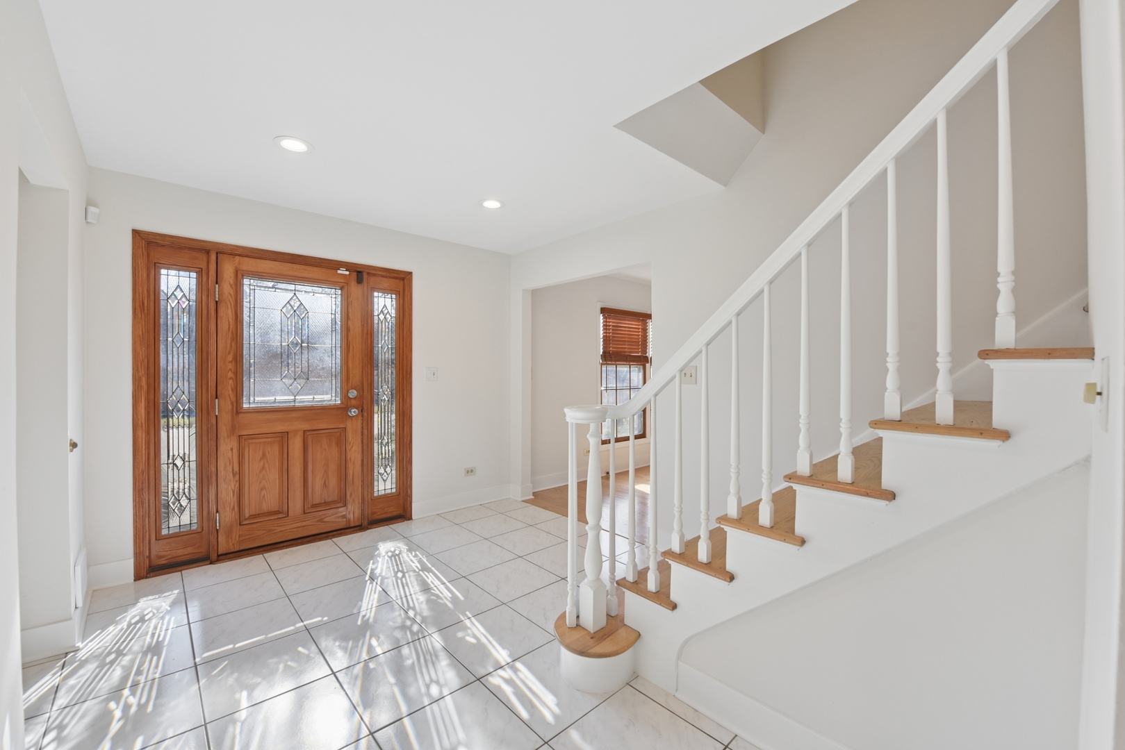 1500 Gordon Terrace Deerfield, IL 60015 - Photo 4 of 36 a view of an entryway with wooden floor and door