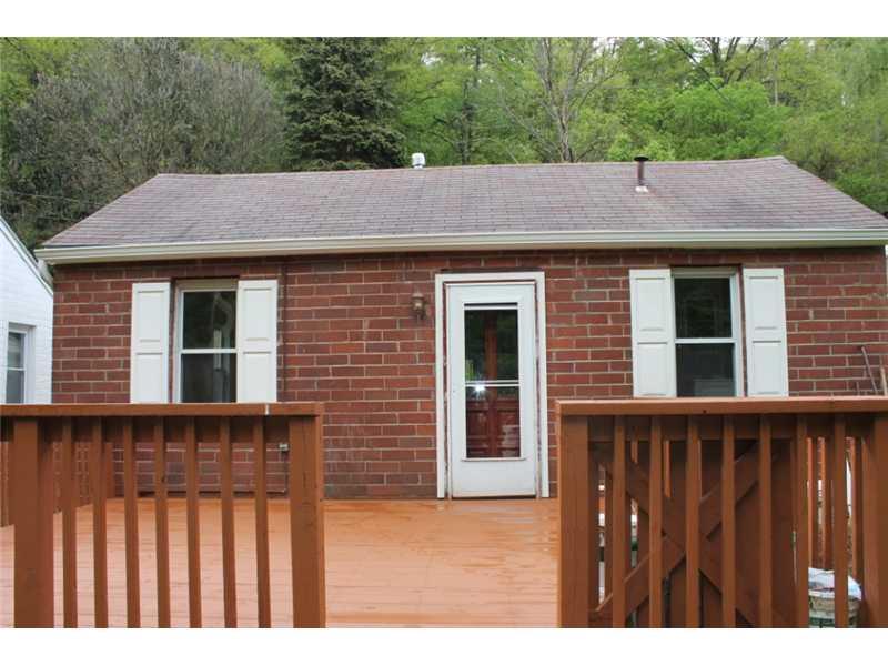 852 Bocktown Road Crescent, PA 15046 - Photo 1 of 8 Exterior Front.