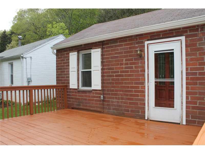 852 Bocktown Road Crescent, PA 15046 - Photo 2 of 8 Patio/Deck.