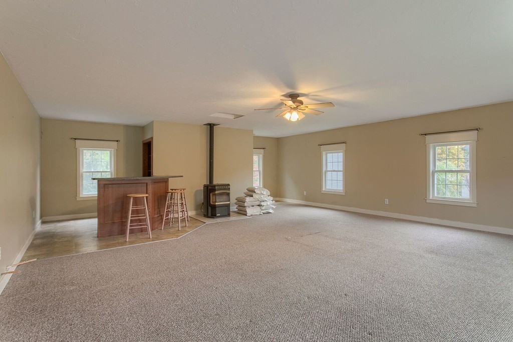 78 Kyle Road Fitchburg, MA 01420 - Photo 20 of 30 Gallery Image 20