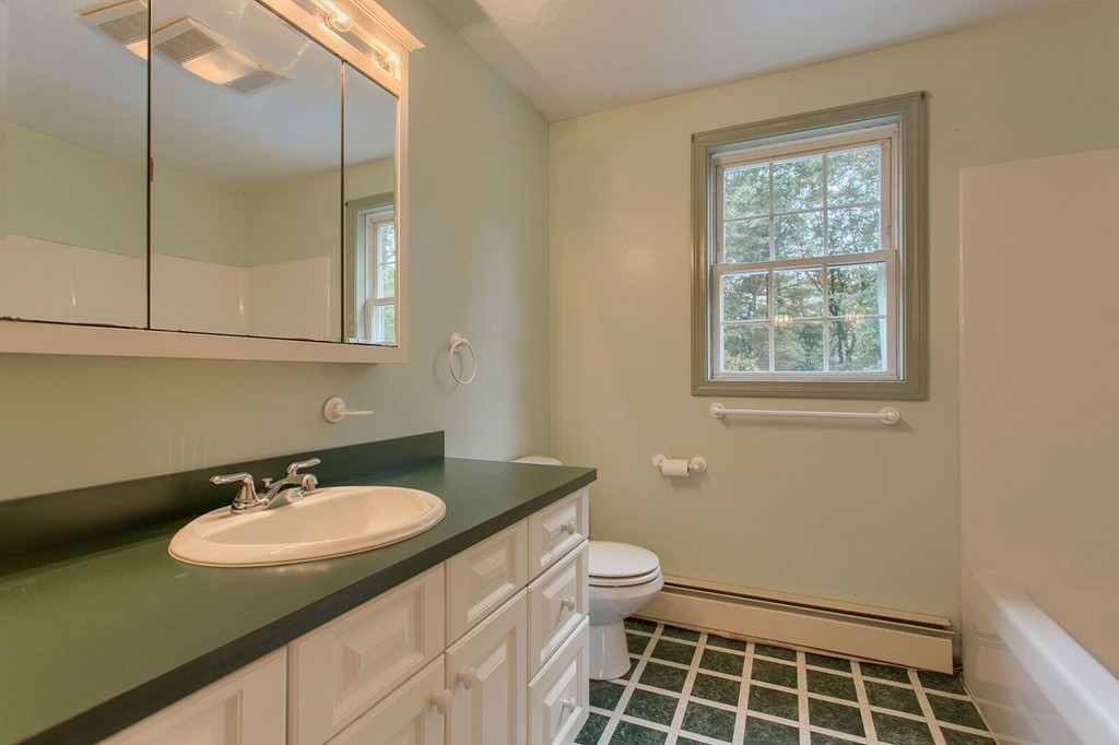 78 Kyle Road Fitchburg, MA 01420 - Photo 23 of 30 Gallery Image 23