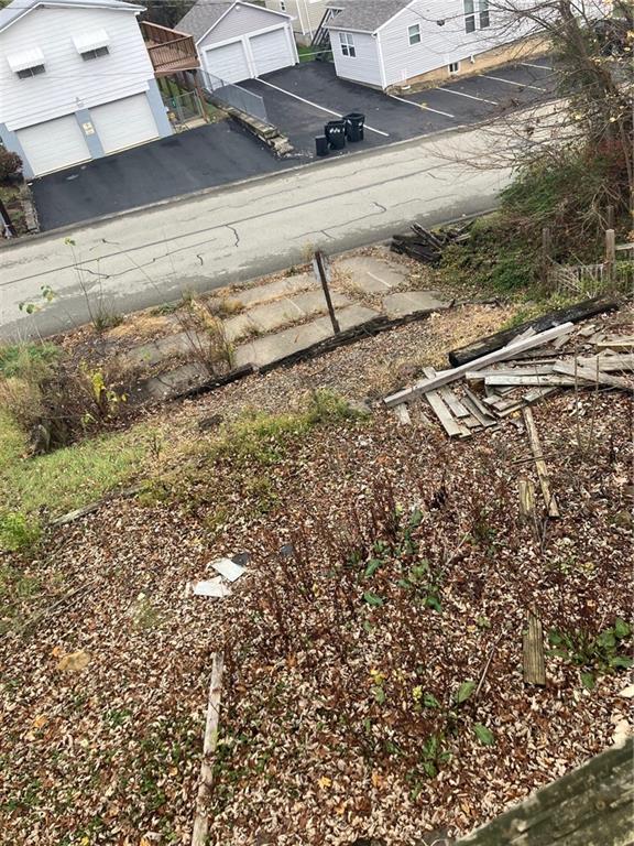 613 High Street California, PA 15419 - Photo 25 of 26 a view of a yard