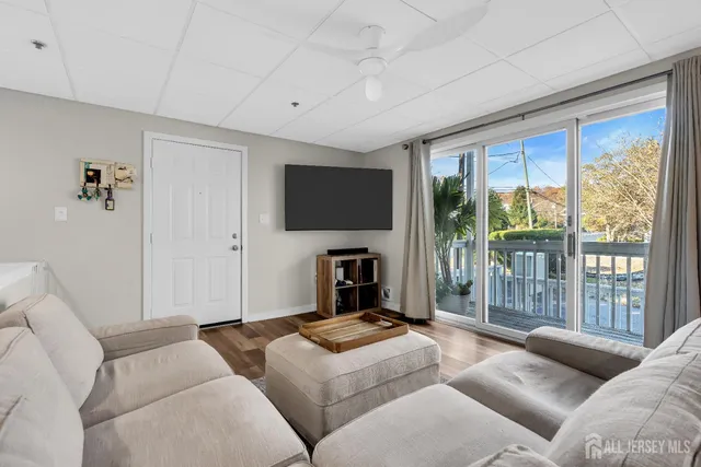 $399,000 | 100 Navesink Avenue, Unit 1, Highlands, NJ 07732