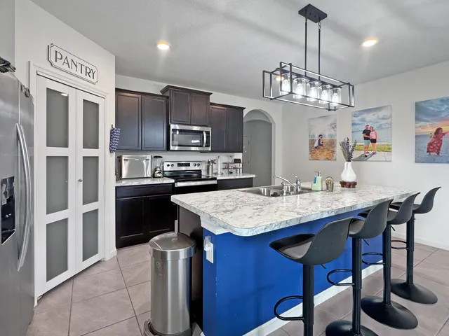 $2,900 | 1767 Southwest Bellevue Avenue, Port St. Lucie, FL 34953