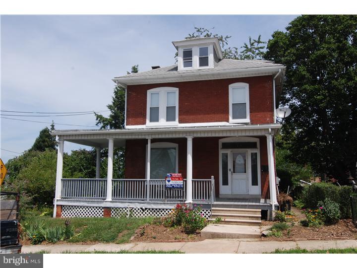 115 Crestmont Street Reading, PA 19611 - Photo 1 of 18