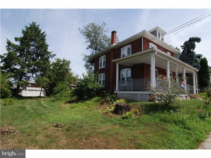 115 Crestmont Street Reading, PA 19611 - Photo 14 of 18