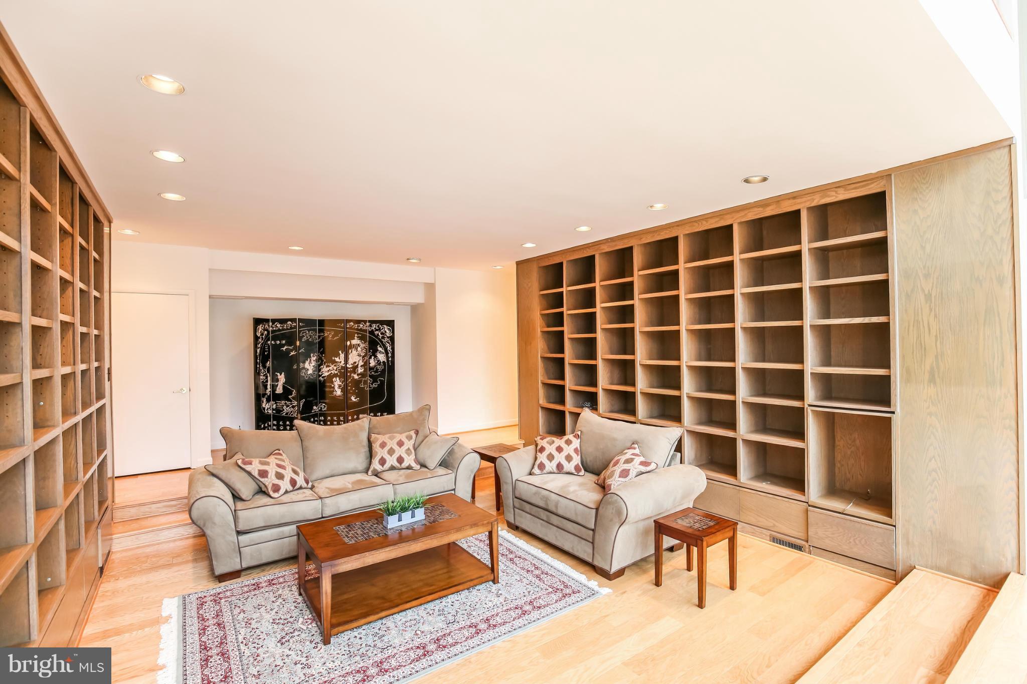 625 Potomac River Road McLean, VA 22102 - Photo 25 of 30 Interior (General)